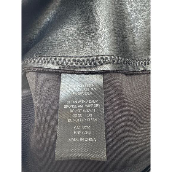 Rachel Zoe 8 high rise & waisted black soft faux leather ankle step in pants - Picture 10 of 10